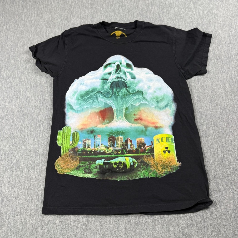 FaZe Clan Shirt Mens Small Black Nuke Graphic Atomic Bomb Skull Short Sleeve
